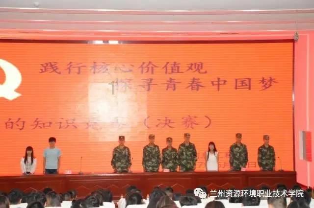 大叔钓鱼